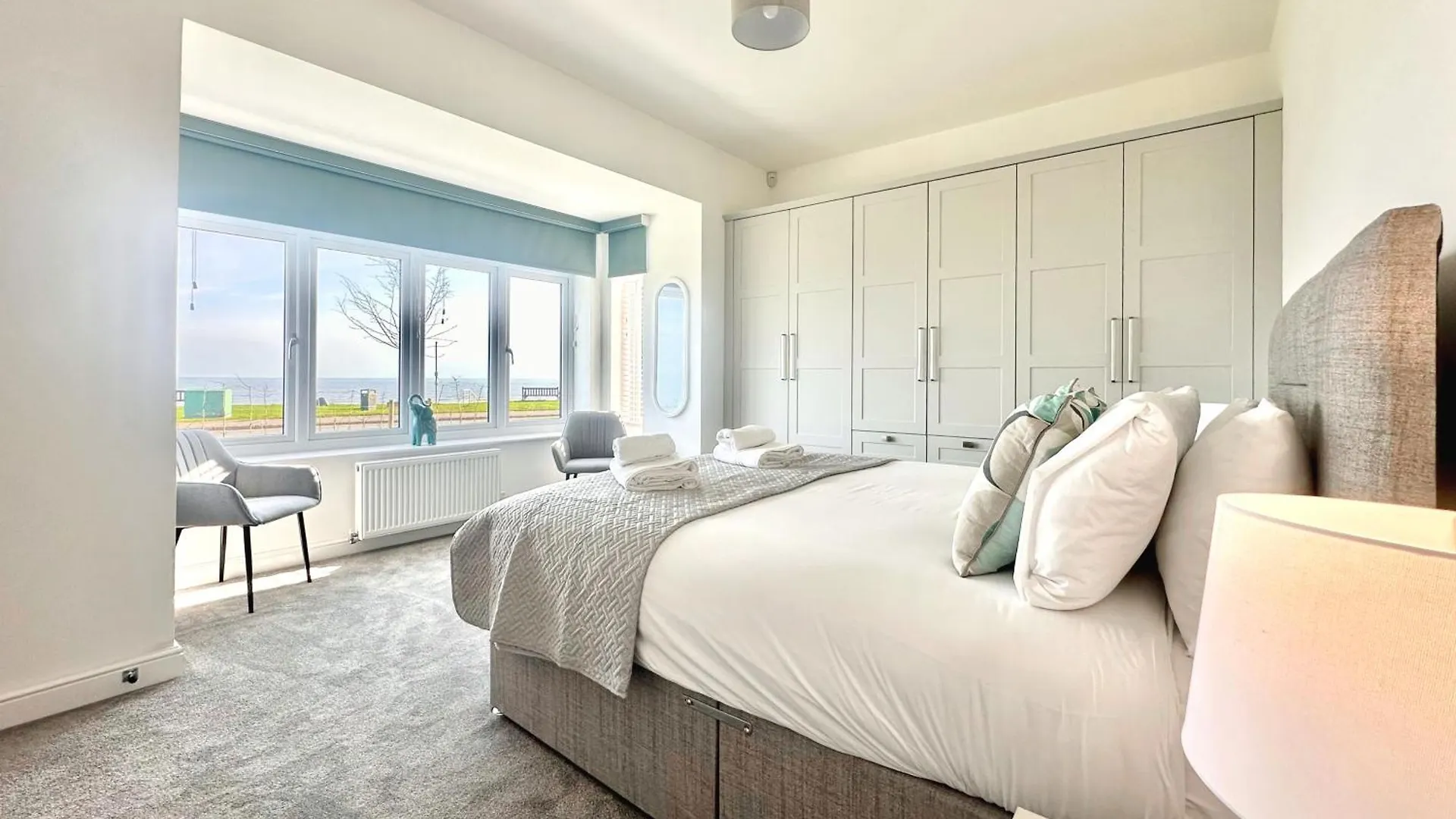 Shoreside Villa, By The Golf Course Bridlington Villa