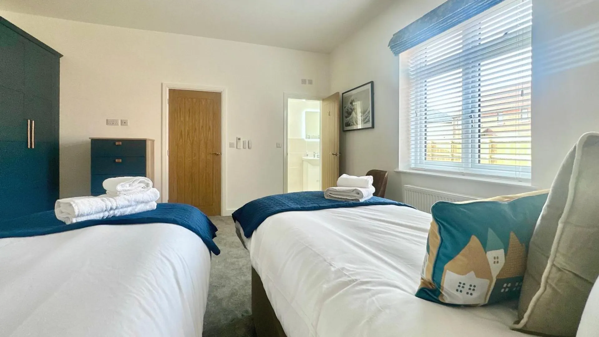 Shoreside Villa, By The Golf Course Bridlington 0*,