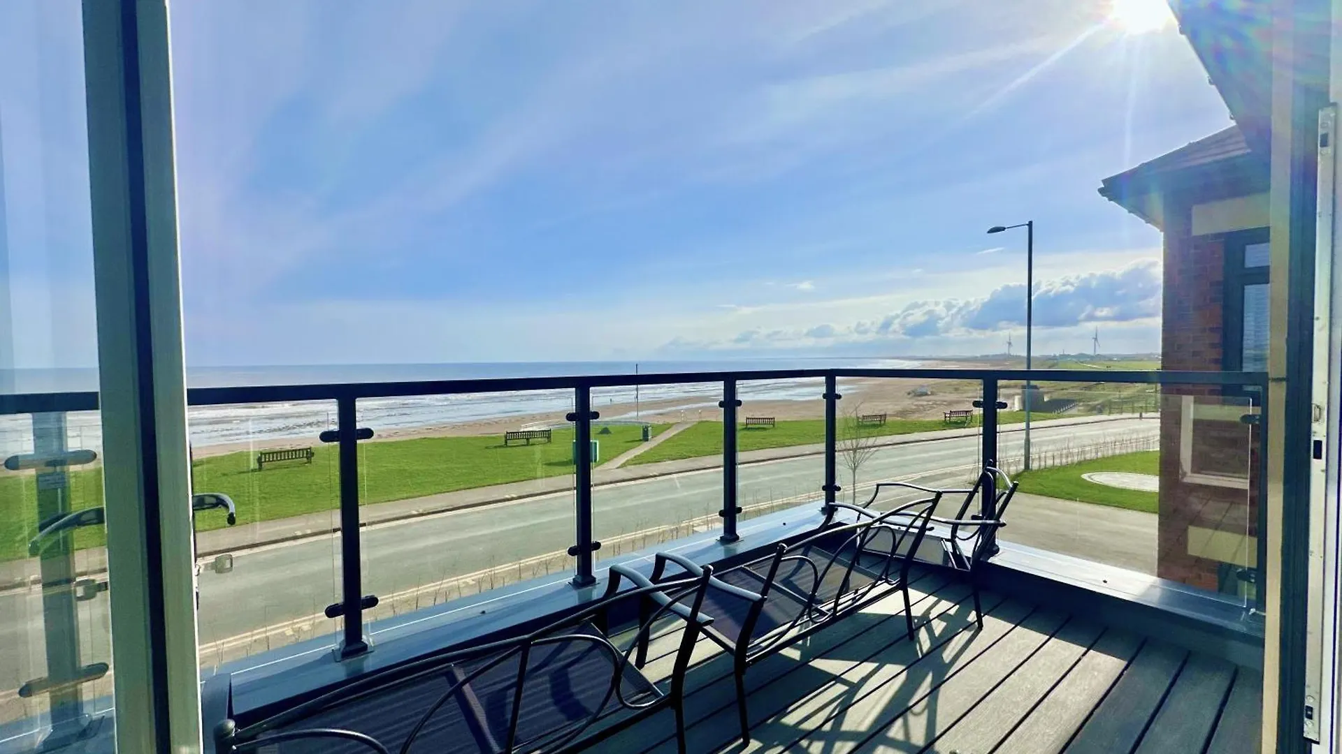 Shoreside Villa, By The Golf Course Bridlington 0*,