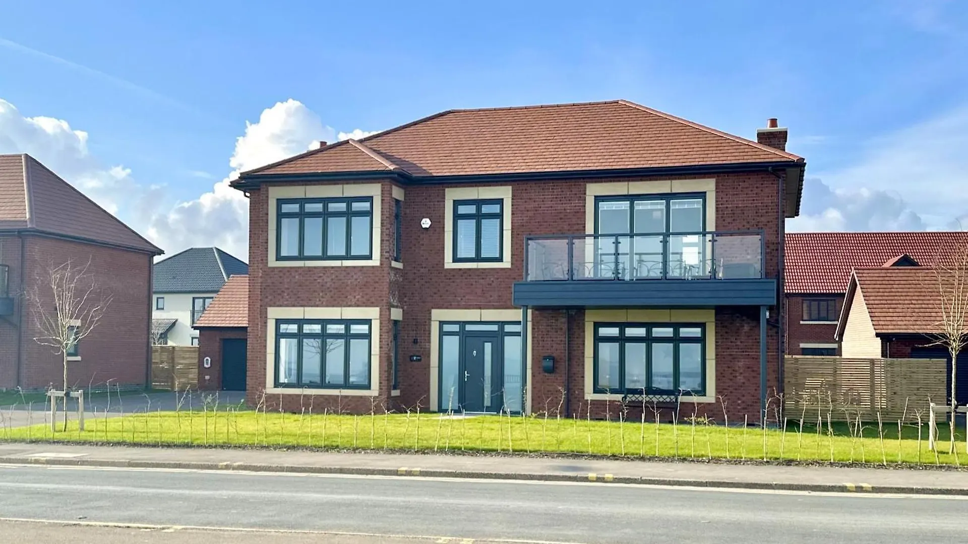 Shoreside Villa, By The Golf Course Bridlington Villa